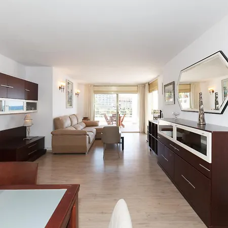 Uhc Playamero Family Complex Aacc Apartment